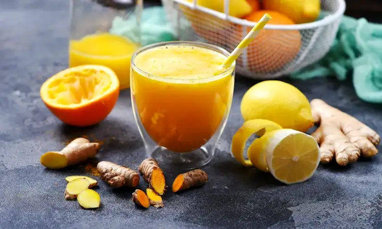 Immune Boosting Smoothie for Cold Season